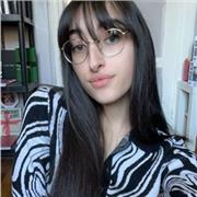 Jeune lauréate d’une Licence en LEA en Anglais- Espagnol, je souhaite offrir mon aide a ceux en ayant besoin pour les devoirs